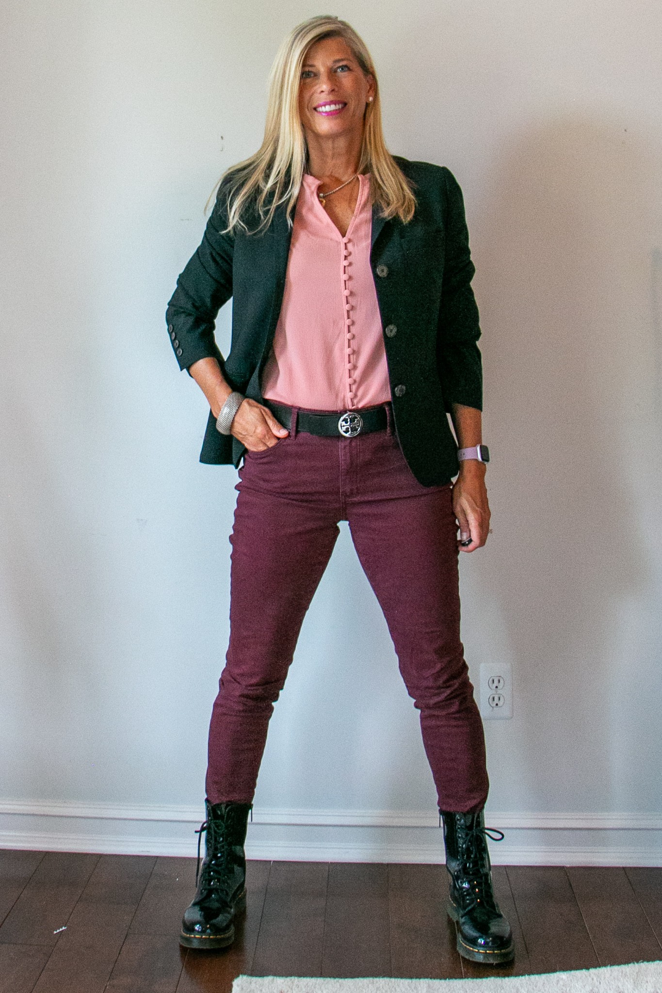 Burgundy Jeans Outfit