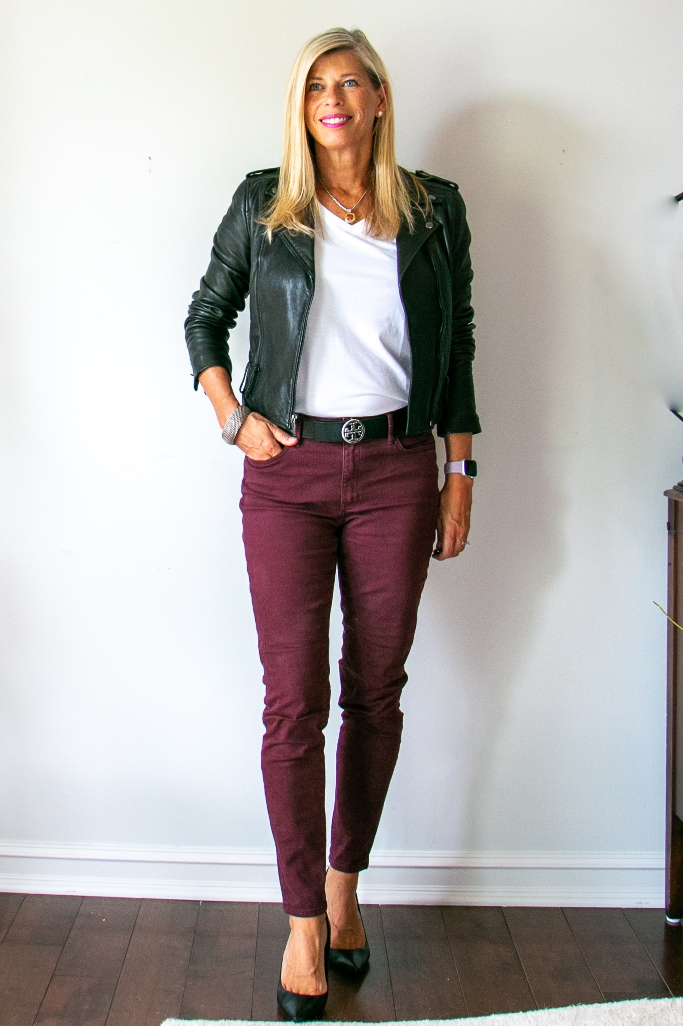 6 Stylish Leather Jacket Outfit Ideas for Women 2021 - How to Wear