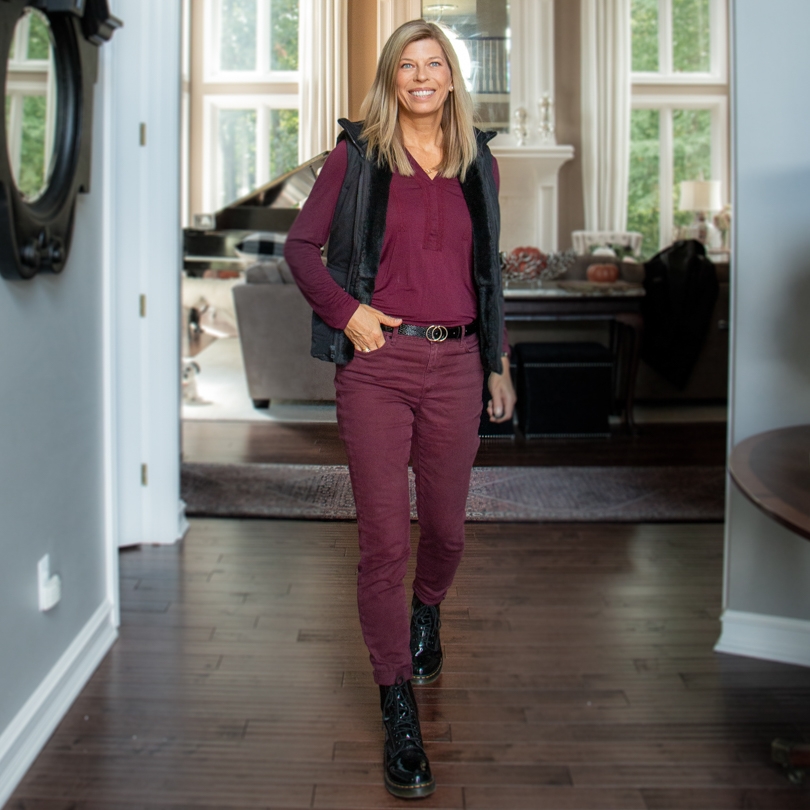 How to Wear Combat boots Burgundy Outfit